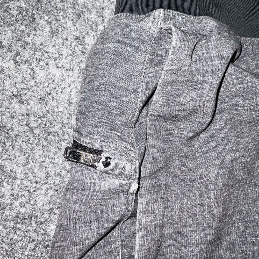 Lululemon Shorts Mens Size S Gray THE Short Casual Active Lounge